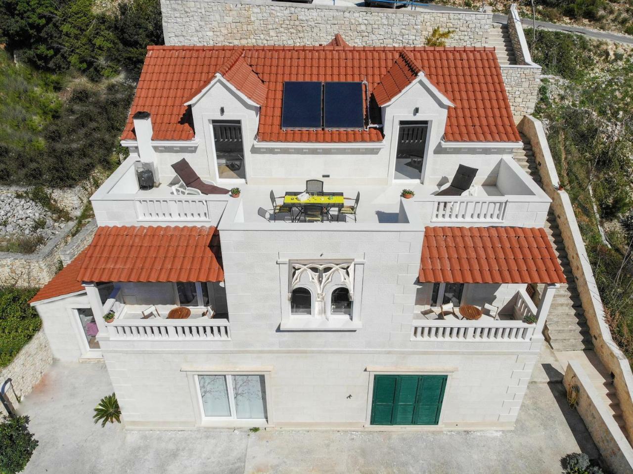 Villa Mar 1 - Luxury Apartments Pucisca Bagian luar foto